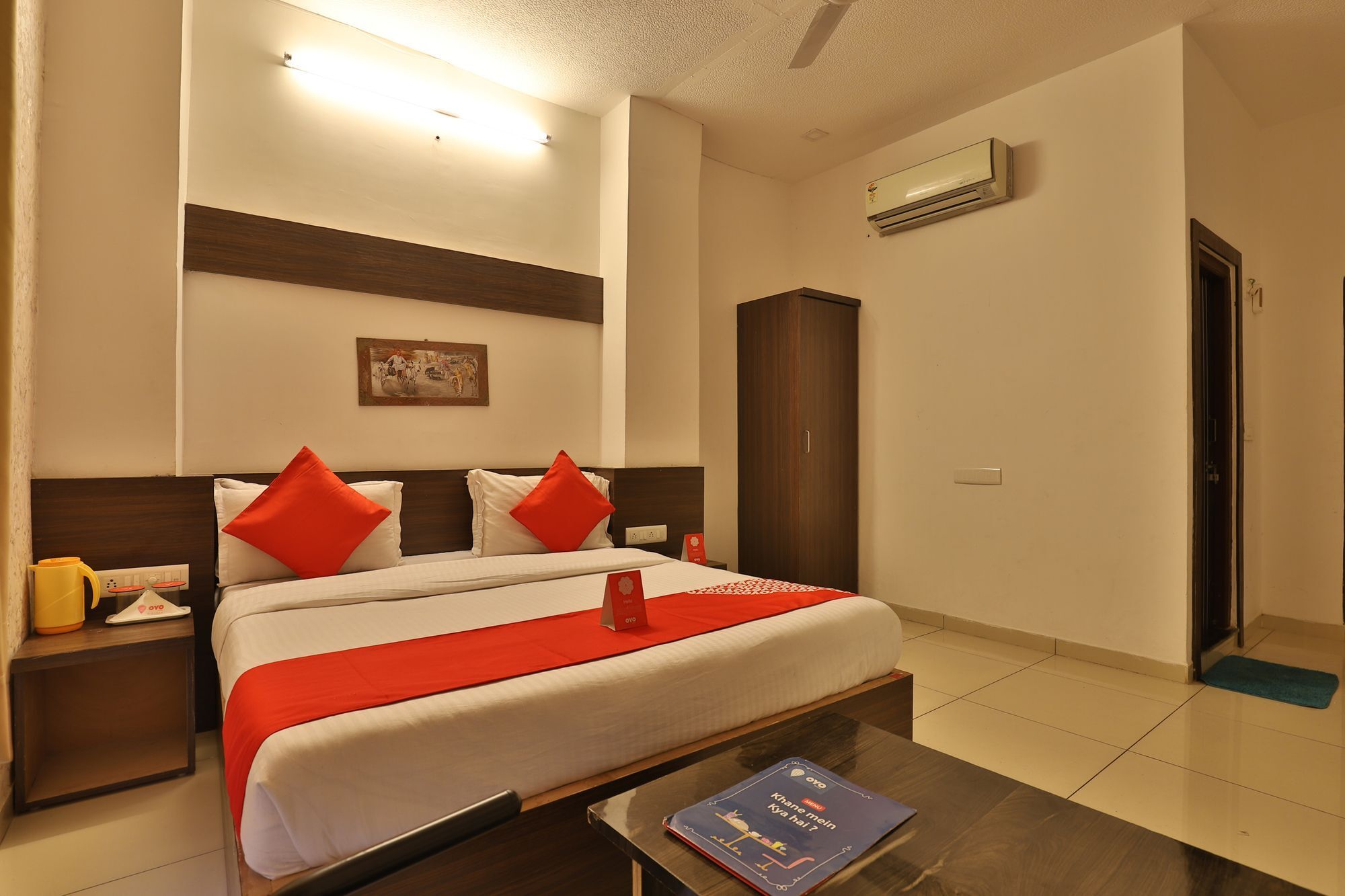 Oyo 11649 Hotel Mahima 甘地讷格尔 外观 照片