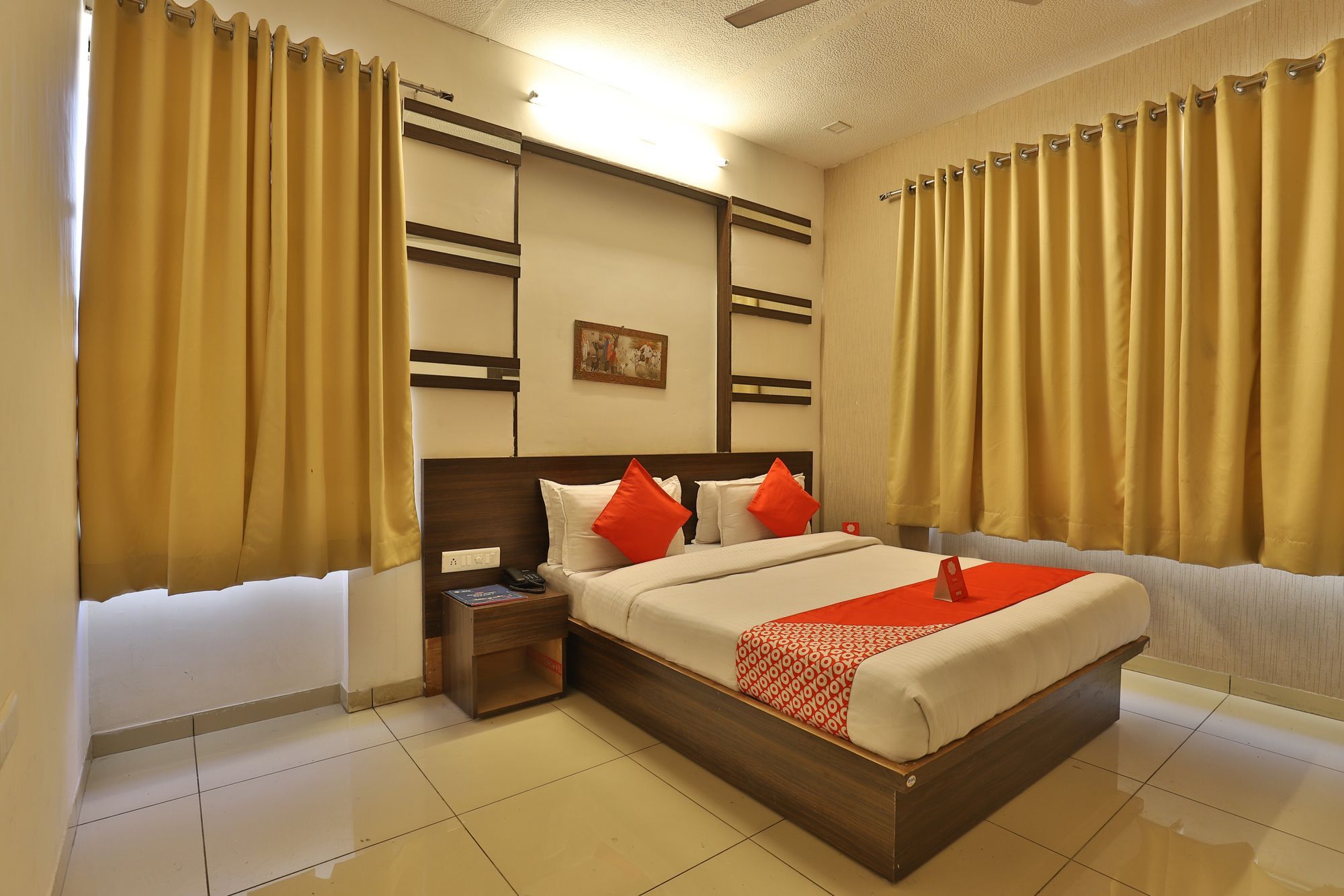Oyo 11649 Hotel Mahima 甘地讷格尔 外观 照片